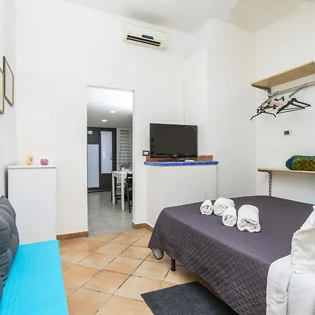 Apartment Luna Rossa Giardini Naxos